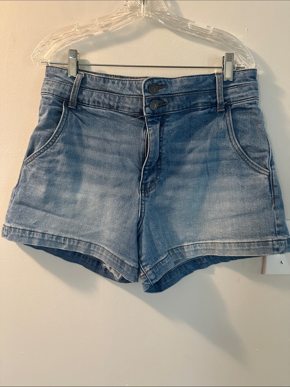 Kut from the Kloth Light Blue Double-Button Denim Shorts